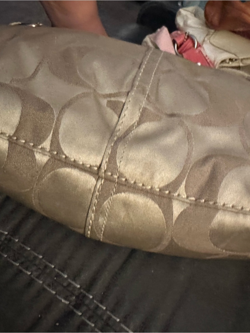 Shoulder Bag - Picture 4 of 4